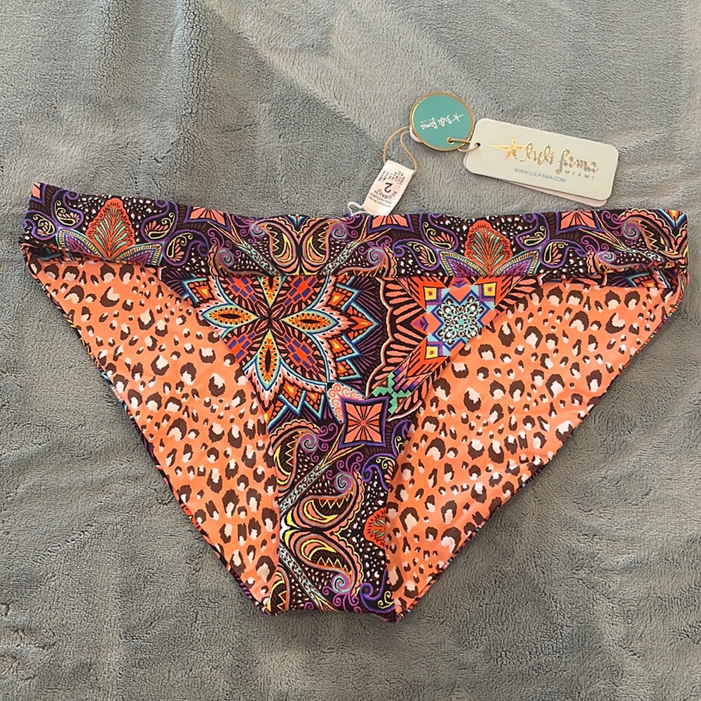 NWT Luli Fama Tiki Babe Reversible full bottom